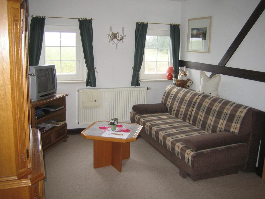 Apartment Schlafwandler Steinigtwolmsdorf Ruang foto